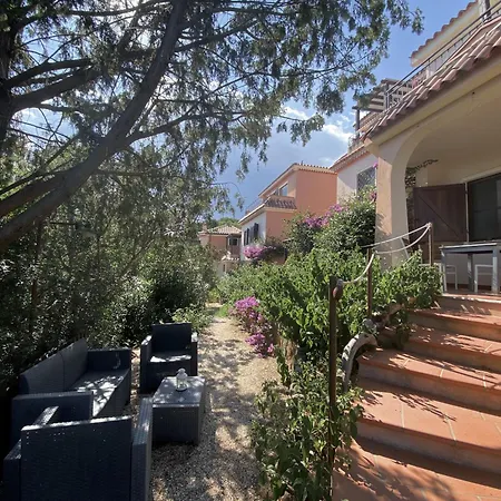 Costa Est Дом отдыха Кала-Либеротто